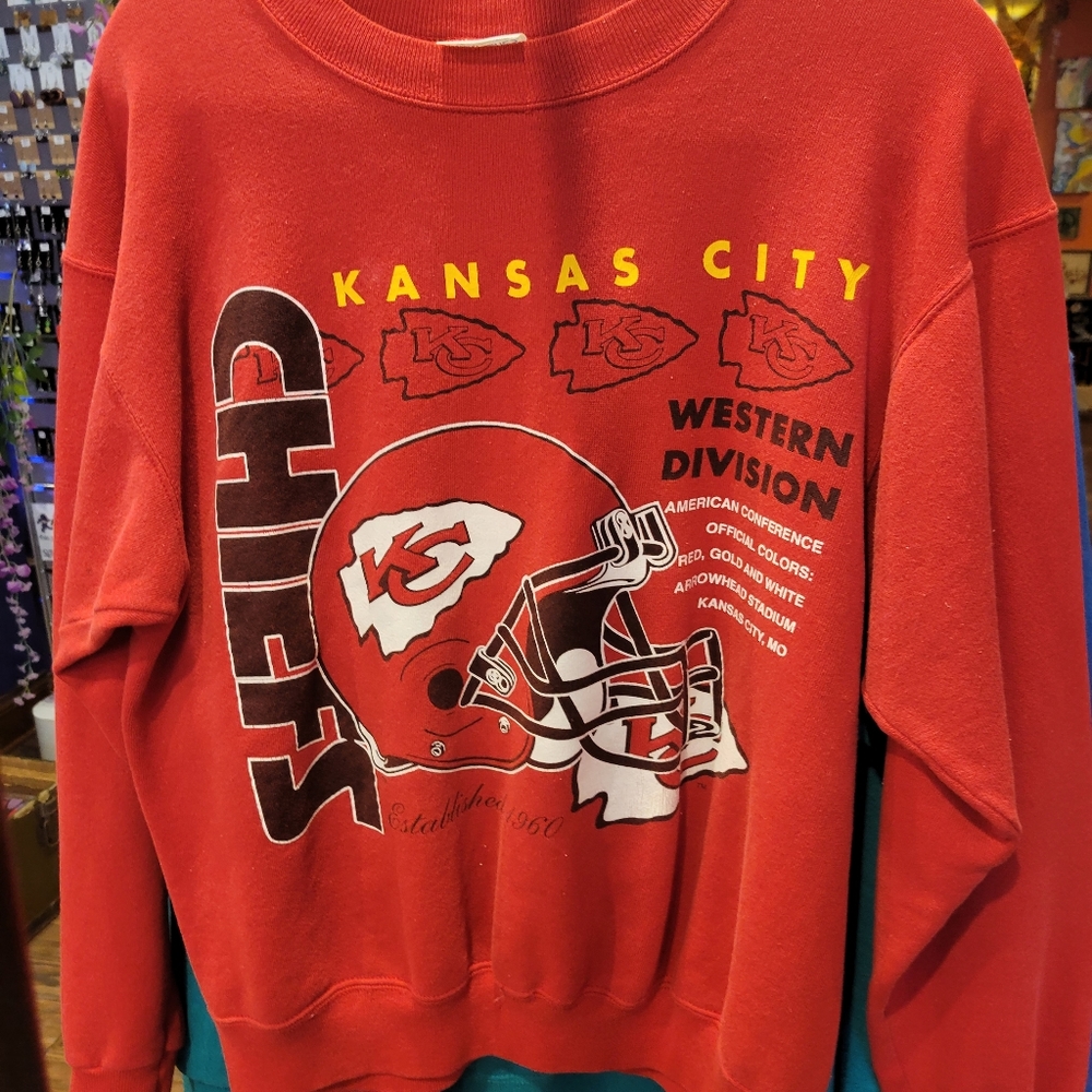 Hanes × Kansas City Chiefs Crewneck